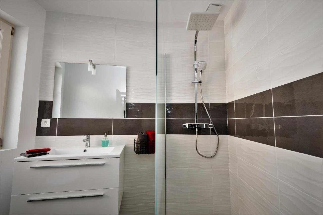 Appartement Le Saint-aignan, Nuits-chartraines, Parking Privé, 3 étoiles Chartres